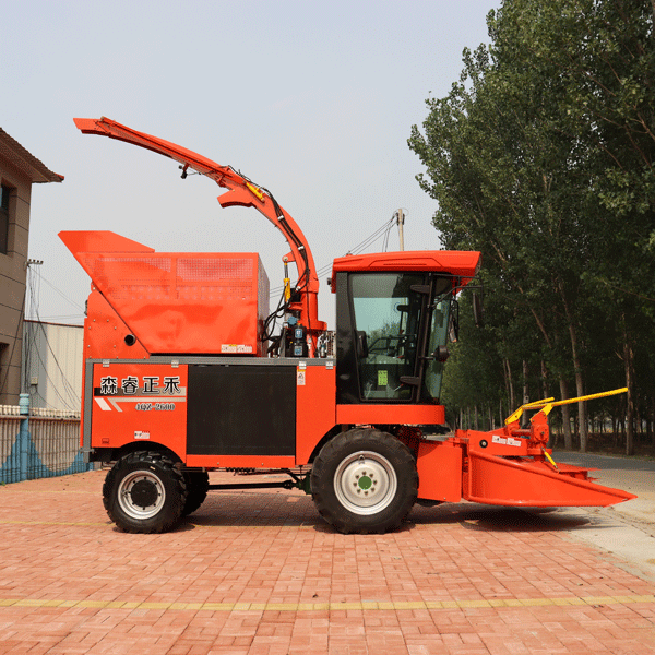 2.620m self-propeled Silage Harvester Machine 2.620m self-propeled Silage Harvester Machine