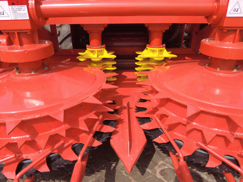 Factory Supply 4Qz‑2100 Durable Stable Running Performance Self Propelled Diesel Forage Harvester For Silage Making Factory Supply 4Qz‑2100 Durable Stable Running Performance Self Propelled Diesel Forage Harvester For Silage Making